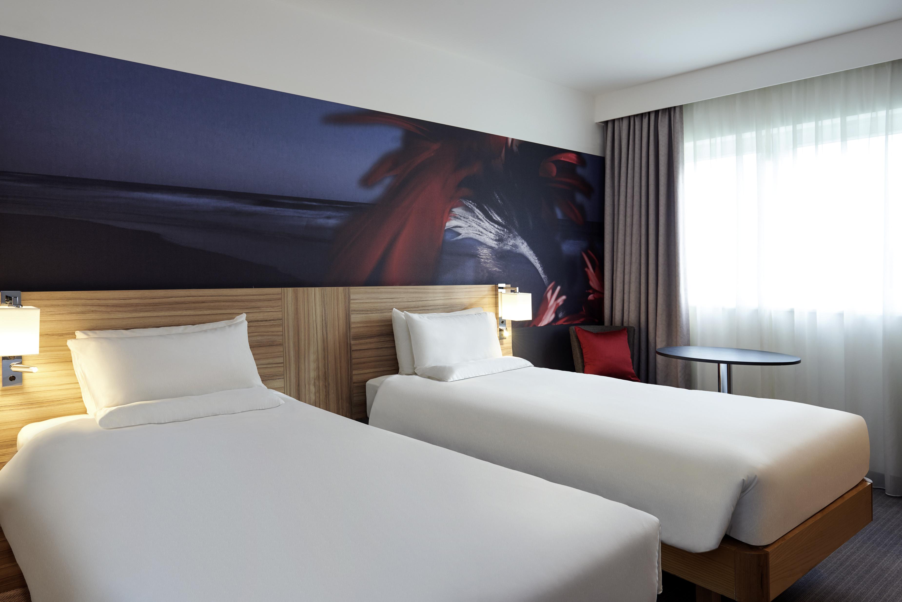 Novotel London Stansted Airport ستانستيد ماونتفيتشت المظهر الخارجي الصورة